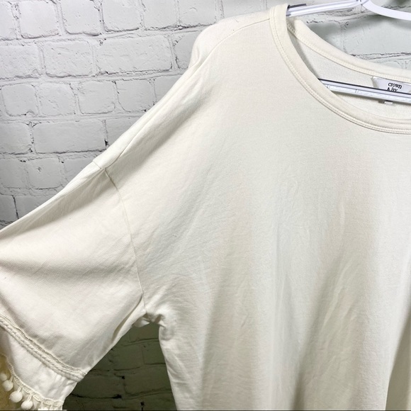 Crown & Ivy Cream Lightweight Sweatshirt w Pom Poms XXL - Picture 3 of 7